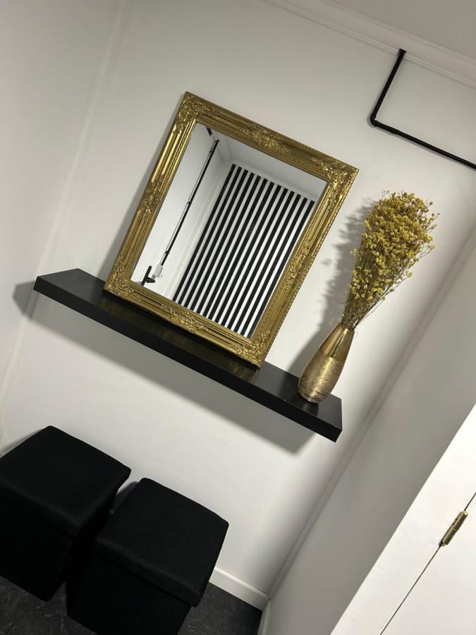 Guibert Home - Studio 2 Personnes Villeneuve-le-Roi Buitenkant foto